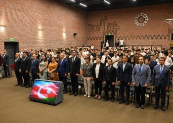 ASA-ya yeni qəbul olunmuş tələbələrlə görüş keçirilib-FOTOLAR