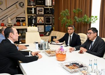 Fərid Qayıbov Leonard Lulayı qəbul edib