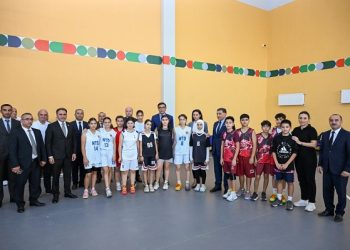 “Puta” idman zalı və minifutbol meydançasının açılışı olub