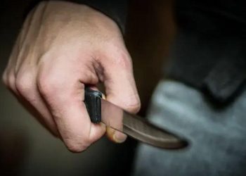 Ağcabədidə qadını bıçaqlamaqda həyat yoldaşı şübhəli bilinir