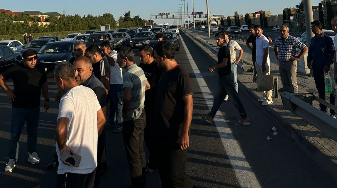 Bakıda yolu keçən qadını maşın vurub öldürdü