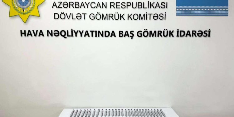 Bakıya gələn sərnişində gizlədilən dərman vasitələri aşkarlanıb