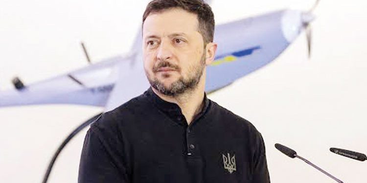 Zelenskidən Rusiyaya uçuşlarla bağlı xəbərdarlıq