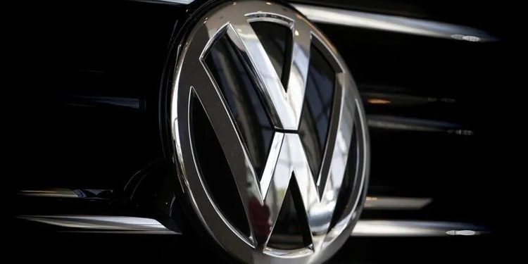 “Volkswagen” 50 min işçini ixtisar edəcək