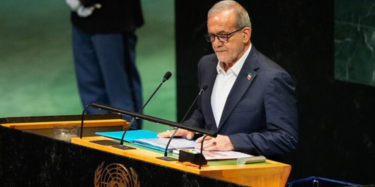 Pezeşkiana ABŞ səfəri öncəsi viza problemi