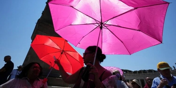 Fransada isti hava 8 minə yaxın insanın ölümünə səbəb olub