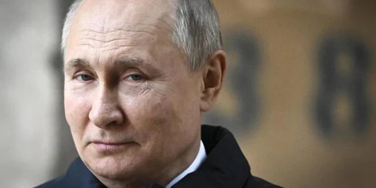 Putindən Çinlə vizasız səfərlə bağlı çağırış