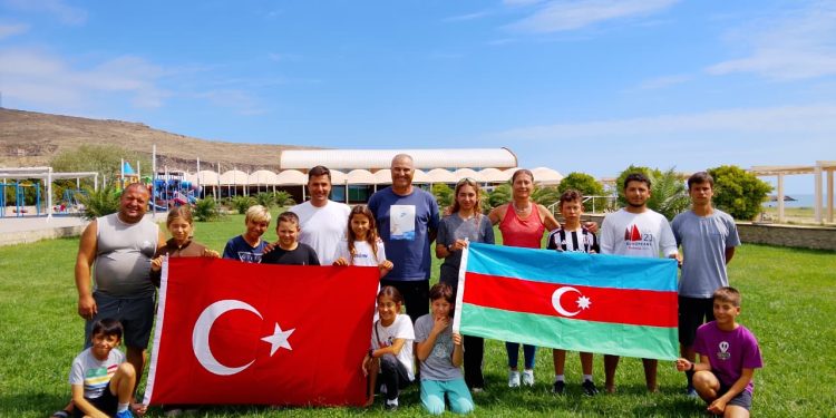 Türkiyə yelkənçiləri Bakıda!