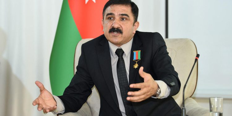 Azərbaycanın Milli Qəhrəmanı Gürcüstanda saxlanılıb