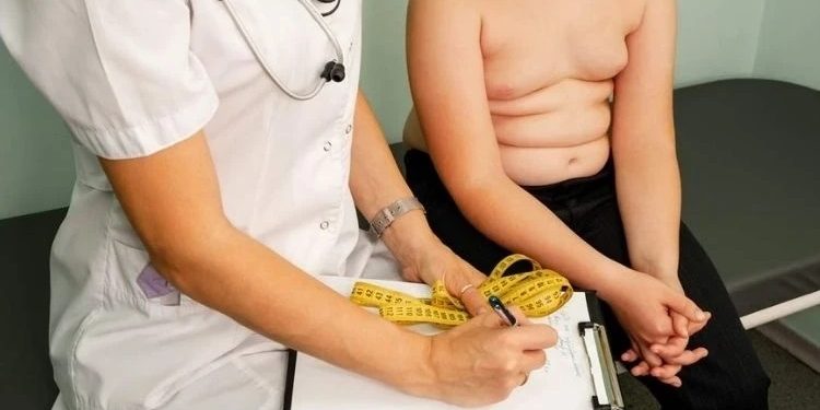 ÜST-dən xəbərdarlıq: 170 milyon uşaq piylənmədən əziyyət çəkir