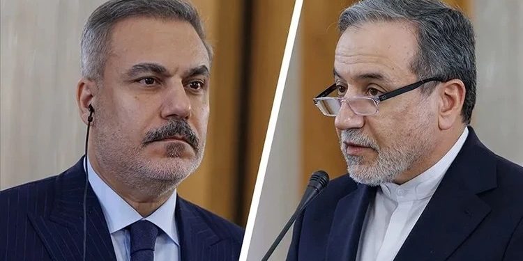 Hakan Fidan iranlı həmkarı Abbas Əraqçi ilə görüşüb