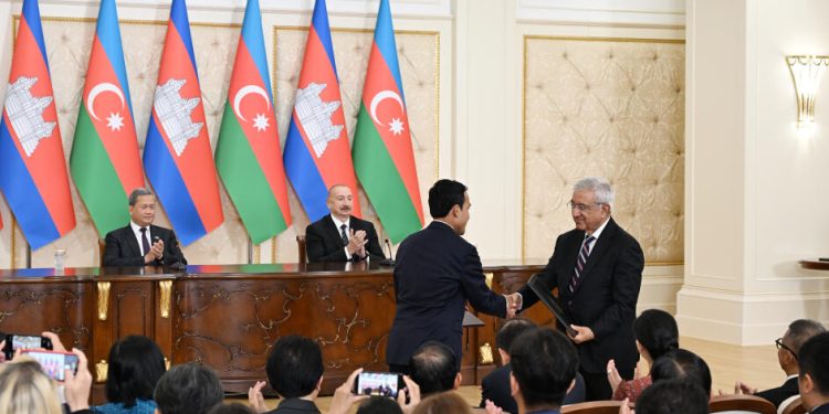 Prezident İlham Əliyevin iştirakı ilə Azərbaycan-Kamboca sənədləri mübadilə olunub -FOTOLAR