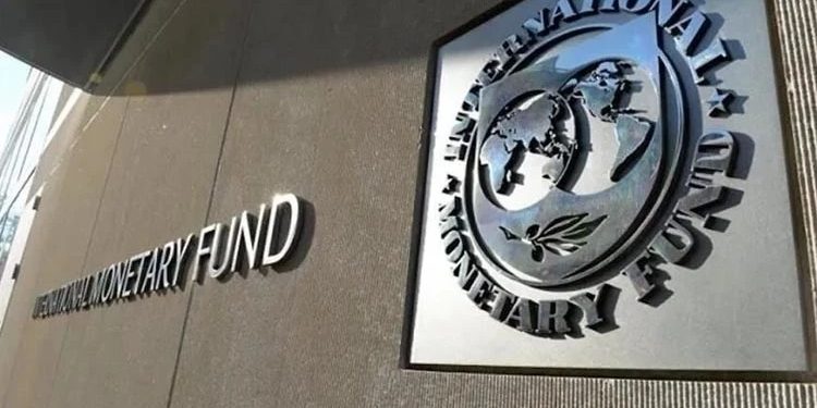 BVF dünya iqtisadiyyatı üçün üç əsas təhlükə açıqladı
