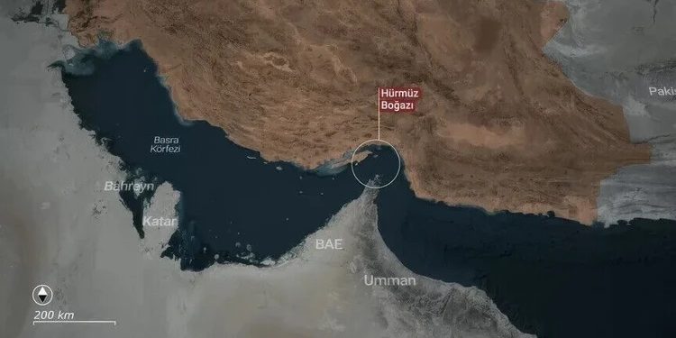 Hörmüz boğazında dördü ticarət gəmisi hücuma məruz qaldı
