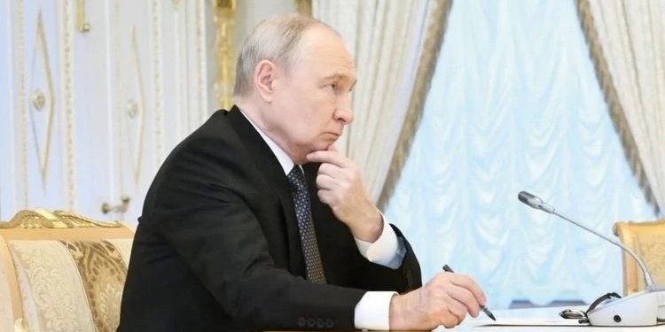 AB Putinlə danışıqlar üçün elçi axtarır