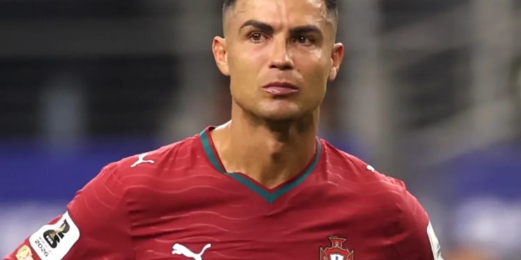 Ronaldo mill düşərgəsindən ayrıldıqdan sonra cəzalandırılıb