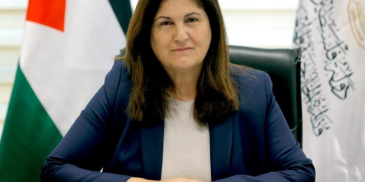 Bakıya gələcək erməni əsilli nazir kimdir? - Dosye
