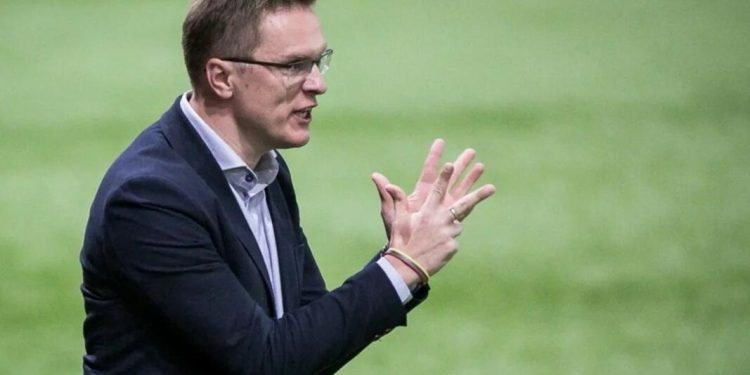 Dambrauskas: "Hər kəs bizdən "Slaviya" ilə matçda qələbə gözləyir"