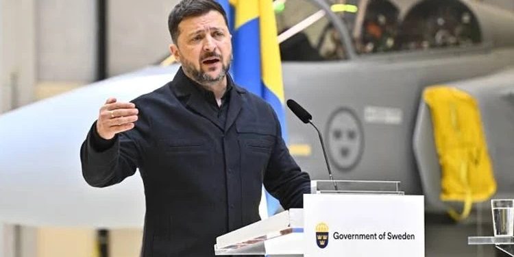 Rusiya və Ukrayna arasında atəşkəs razılaşması: Zelenskidən seçki təklifi