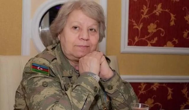 Ordumuzun ilk qadın snayperi vəfat etdi