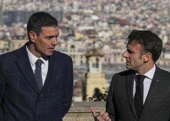İspaniyada Fransa ilə dostluq sazişi rədd edilib