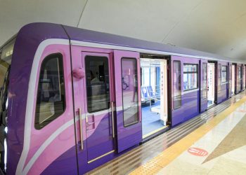 Metrodan istifadə edənlər azalıb